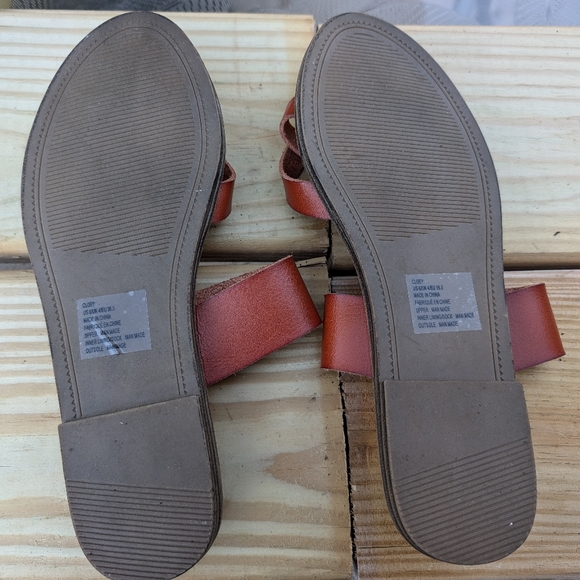 Just Fab sandals. Two pairs black and tan - Picture 6 of 6